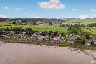 835 Livingston Bay Shore Dr, Camano Island, WA 98282 - Photo 22