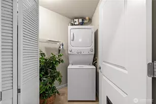 16141 Cleveland St, Redmond, WA 98052 - Photo 22