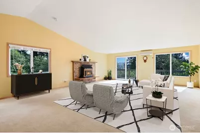 4706 Caldwell Road E, Edgewood, WA 98372 - Photo 4