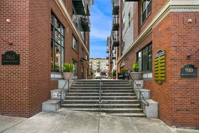 960 Harris Avenue #305, Bellingham, WA 98225 - Photo 38
