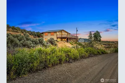 612 Rd S SW, East Wenatchee, WA 98802 - Photo 1