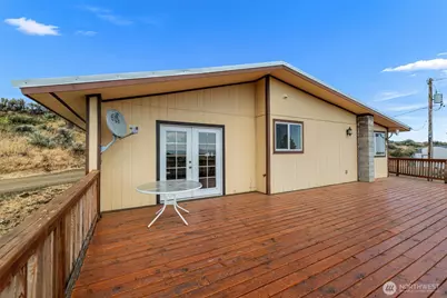 612 Rd S SW, East Wenatchee, WA 98802 - Photo 30