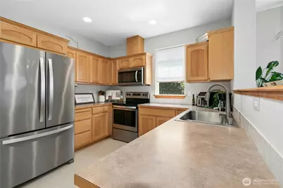 2370 SW Winchester Street, Oak Harbor, WA 98277 - Photo 10