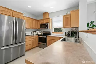 2370 SW Winchester St, Oak Harbor, WA 98277 - Photo 10