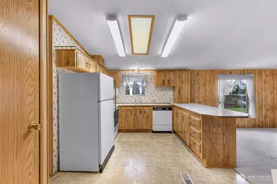 1710 N 33rd Place, Mount Vernon, WA 98273 - Photo 8