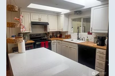 991 E North Bay Road, Allyn, WA 98524 - Photo 6