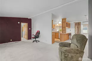 2240 W Broadway Ave, Moses Lake, WA 98837 - Photo 8