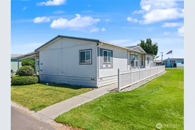 2240 W Broadway Avenue #251, Moses Lake, WA 98837 - Photo 1