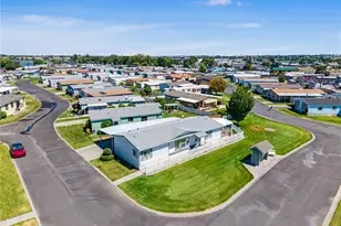 2240 W Broadway Ave, Moses Lake, WA 98837 - Photo 4