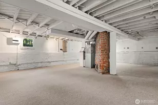 2034 Federal Ave E, Seattle, WA 98102 - Photo 32