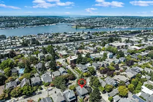 2034 Federal Ave E, Seattle, WA 98102 - Photo 36