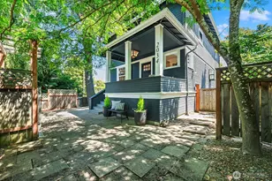 2034 Federal Ave E, Seattle, WA 98102 - Photo 2