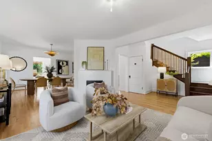 2034 Federal Ave E, Seattle, WA 98102 - Photo 8