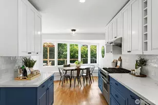 2034 Federal Ave E, Seattle, WA 98102 - Photo 14