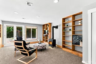 9375 NE Eric Ave, Bainbridge Island, WA 98110 - Photo 26