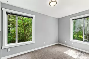 9375 NE Eric Ave, Bainbridge Island, WA 98110 - Photo 18