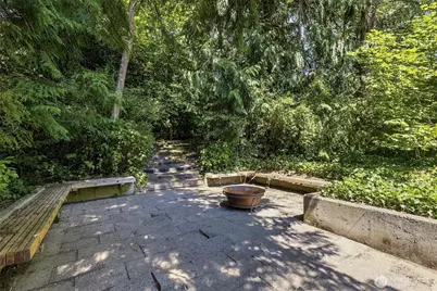 9375 NE Eric Avenue, Bainbridge Island, WA 98110 - Photo 30