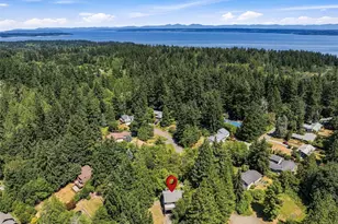 9375 NE Eric Ave, Bainbridge Island, WA 98110 - Photo 36