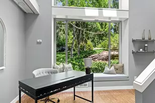 9375 NE Eric Ave, Bainbridge Island, WA 98110 - Photo 24