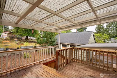 10625 17th Avenue SW, Seattle, WA 98146 - Photo 26