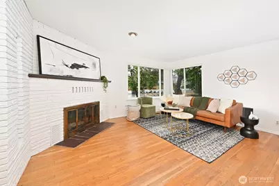 10625 17th Avenue SW, Seattle, WA 98146 - Photo 4