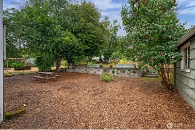 10625 17th Avenue SW, Seattle, WA 98146 - Photo 28