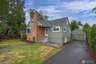 10625 17th Ave SW, Seattle, WA 98146 - Photo 1