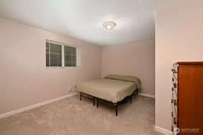 10625 17th Avenue SW, Seattle, WA 98146 - Photo 18