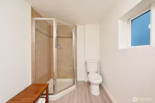 10625 17th Ave SW, Seattle, WA 98146 - Photo 20