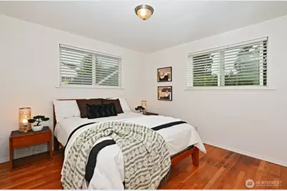 10625 17th Avenue SW, Seattle, WA 98146 - Photo 14