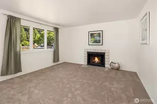 10816 10th Dr SE, Everett, WA 98208 - Photo 4