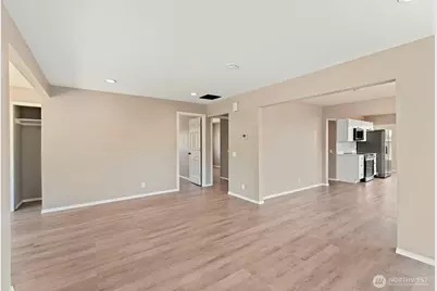 3020 S 54th Street, Tacoma, WA 98409 - Photo 8