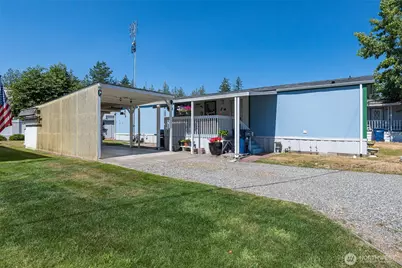 6206 NE 188th St NE NE #3, Arlington, WA 98223 - Photo 2