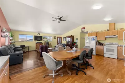 702 Shady Lane, Omak, WA 98841 - Photo 12