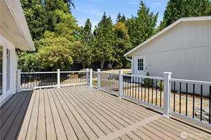 18415 9th St E, Lake Tapps, WA 98391 - Photo 8