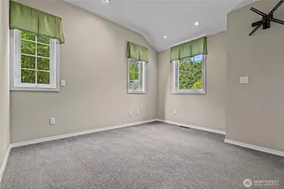 10306 192nd Avenue NE, Redmond, WA 98053 - Photo 20