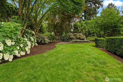 10306 192nd Avenue NE, Redmond, WA 98053 - Photo 36