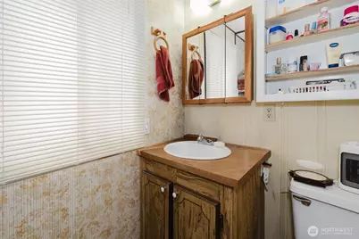 11435 Ogle Road NE, Poulsbo, WA 98370 - Photo 20