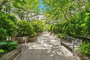 10042 Main St, Bellevue, WA 98004 - Photo 20