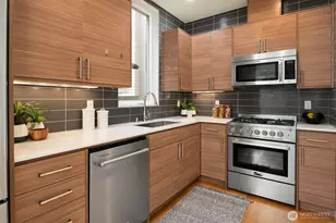 3924 Linden Ave N, Seattle, WA 98103 - Photo 6