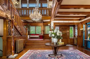 421 W Highland Dr, Seattle, WA 98119 - Photo 8