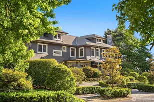 421 W Highland Dr, Seattle, WA 98119 - Photo 38