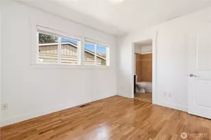 1308 16th St, Anacortes, WA 98221 - Photo 12