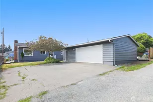 1308 16th St, Anacortes, WA 98221 - Photo 16