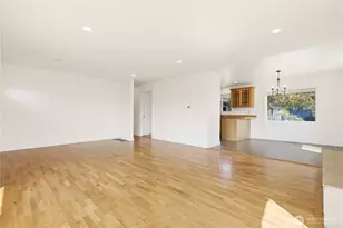 1308 16th St, Anacortes, WA 98221 - Photo 4