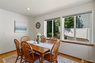 8721 128th Ave NE, Kirkland, WA 98033 - Photo 12