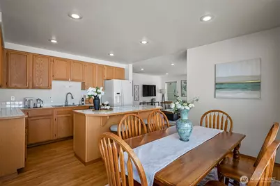 8721 128th Avenue NE, Kirkland, WA 98033 - Photo 6