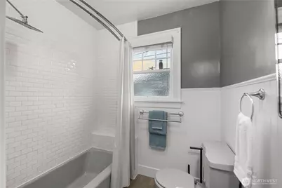 1210 N 2nd Street, Renton, WA 98057 - Photo 18