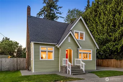1210 N 2nd Street, Renton, WA 98057 - Photo 2