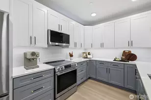 14610 Corliss Ave N, Shoreline, WA 98133 - Photo 8